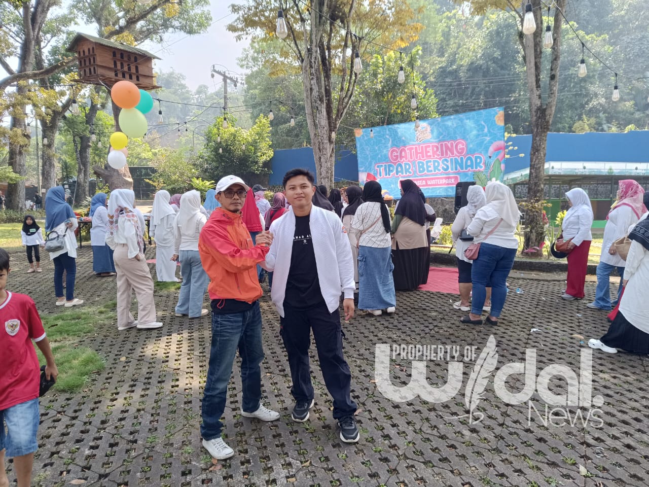 Gathering “TIPAR BERSINAR” RW.06 kelurahan Tipar dan Cecep Cleaner Mesjid: 300 Warga Bersatu untuk Mewujudkan Peradaban Baru