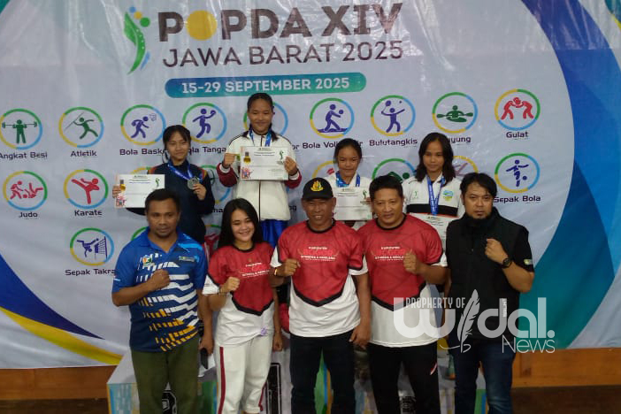 Dua Petinju Putri Kota Sukabumi Raih Medali PERAK di Final POPDA XIV Jabar 2025